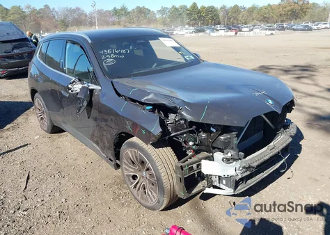 2025 BMW X3 30 xDrive z USA, uszkodzony, nr VIN 5UX53GP00S9114976